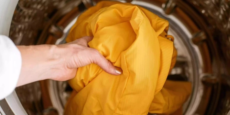 lưu ý khi sử dụng áo mưa 