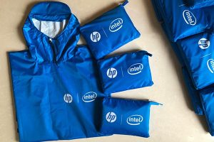 Tại sao bạn nên chọn áo mưa quảng cáo để tiếp thị marketing 