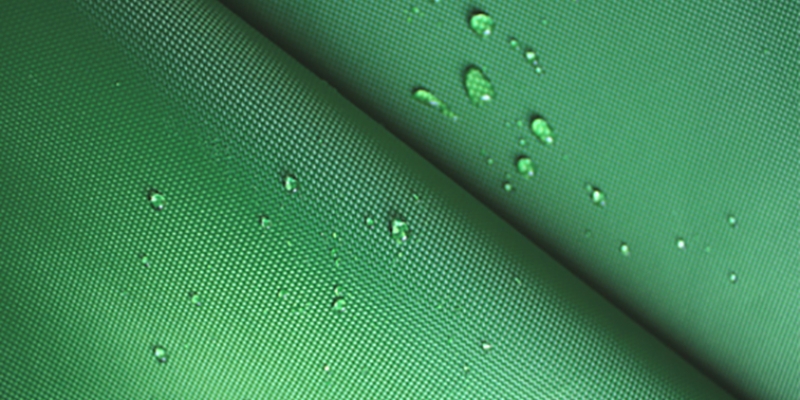 5 Kinh nghiệm mua áo mưa bộ